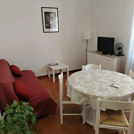 A Due Passi Dal Mare Appartamento *